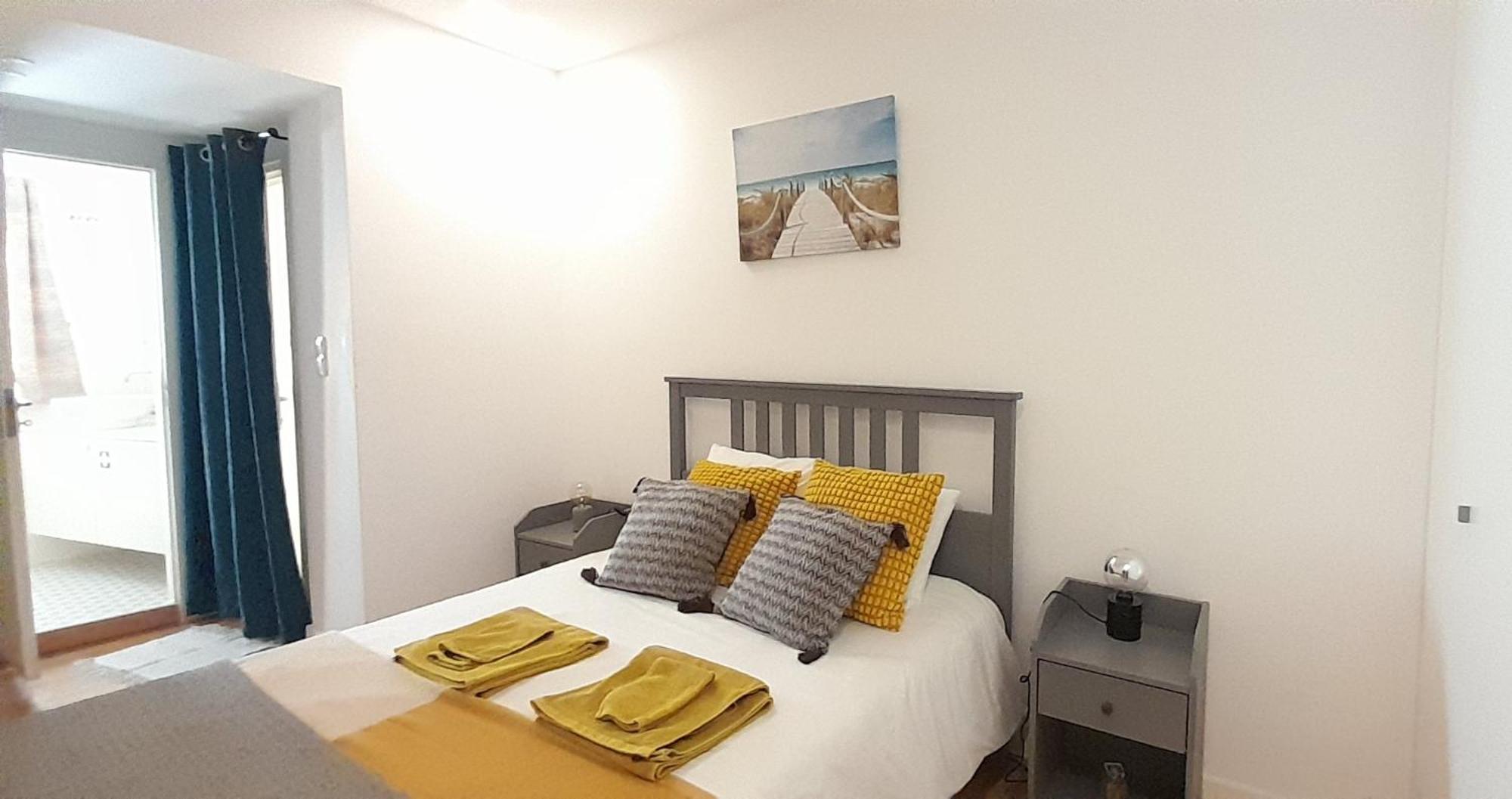 Charming Santos W/ Patio Apartment Lissabon